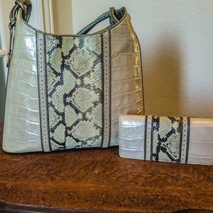 Rare Brahmin Large Bucket Purse with Matching Wallet